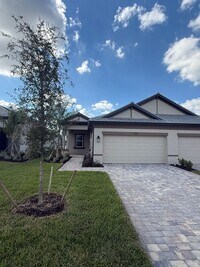 Building Photo - Sweetwater at Lakewood Ranch 2 Bedroom Villa