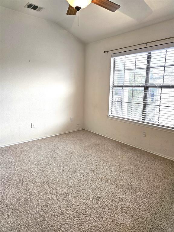 Building Photo - 9201 Brodie Ln