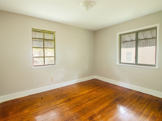 Building Photo - 708 40th St