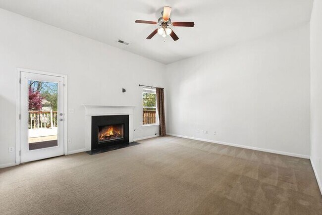 Building Photo - 1255 Wondering Way