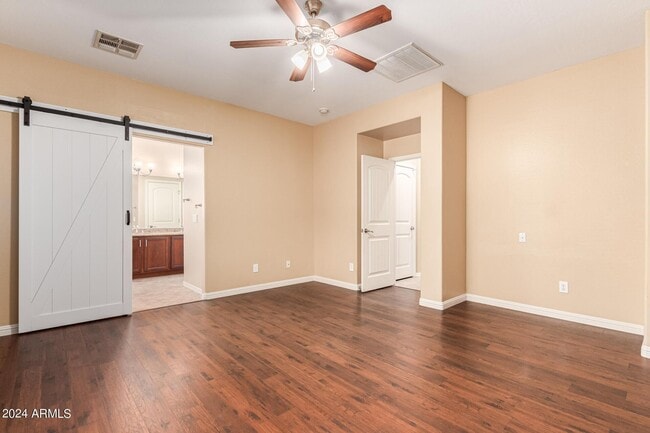 Building Photo - 4706 S Twinleaf Dr