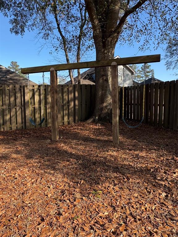 Building Photo - 9151 Cres Lodge Cir