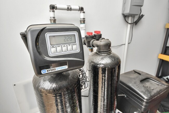 Building Photo - 311 John House Ln