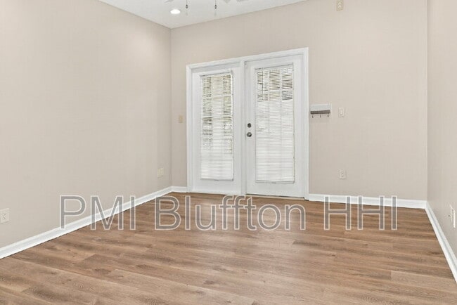 Building Photo - 100 Kensington Blvd
