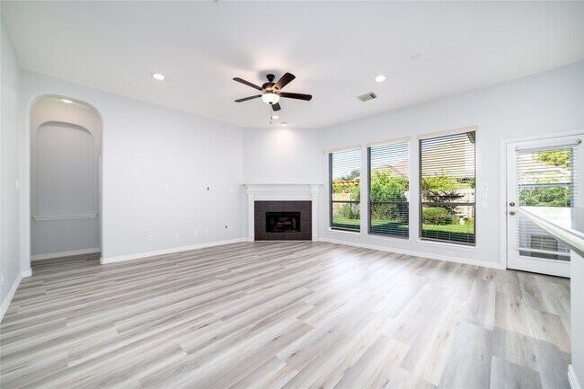 Building Photo - 23150 Tranquil Spring Ln