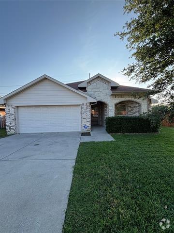Building Photo - 6807 Orangeville Dr
