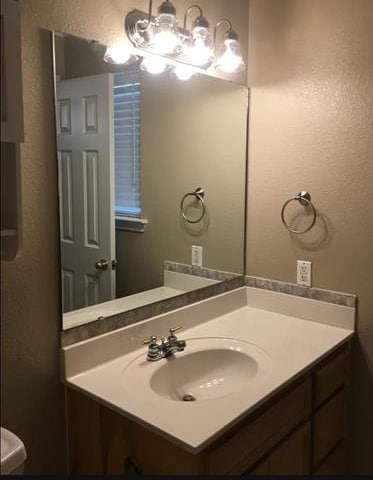 Building Photo - 739 Knupple Rd