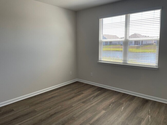 Building Photo - 3 Bedroom 2 Bathroom House in Supply NC