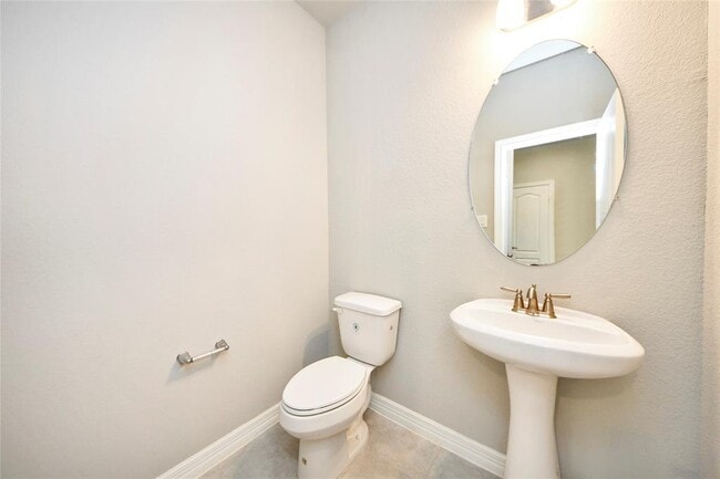 Building Photo - 120 Chestnut Run Ct