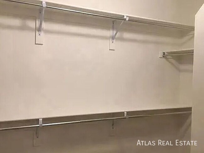 Building Photo - 18252 E 52nd Ave