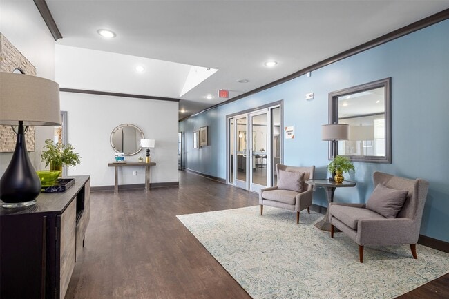 Building Photo - 4101 5th Ave