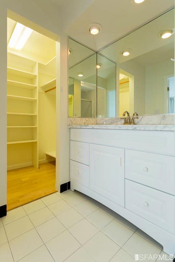 Building Photo - 1 bedroom in San Francisco CA 94109