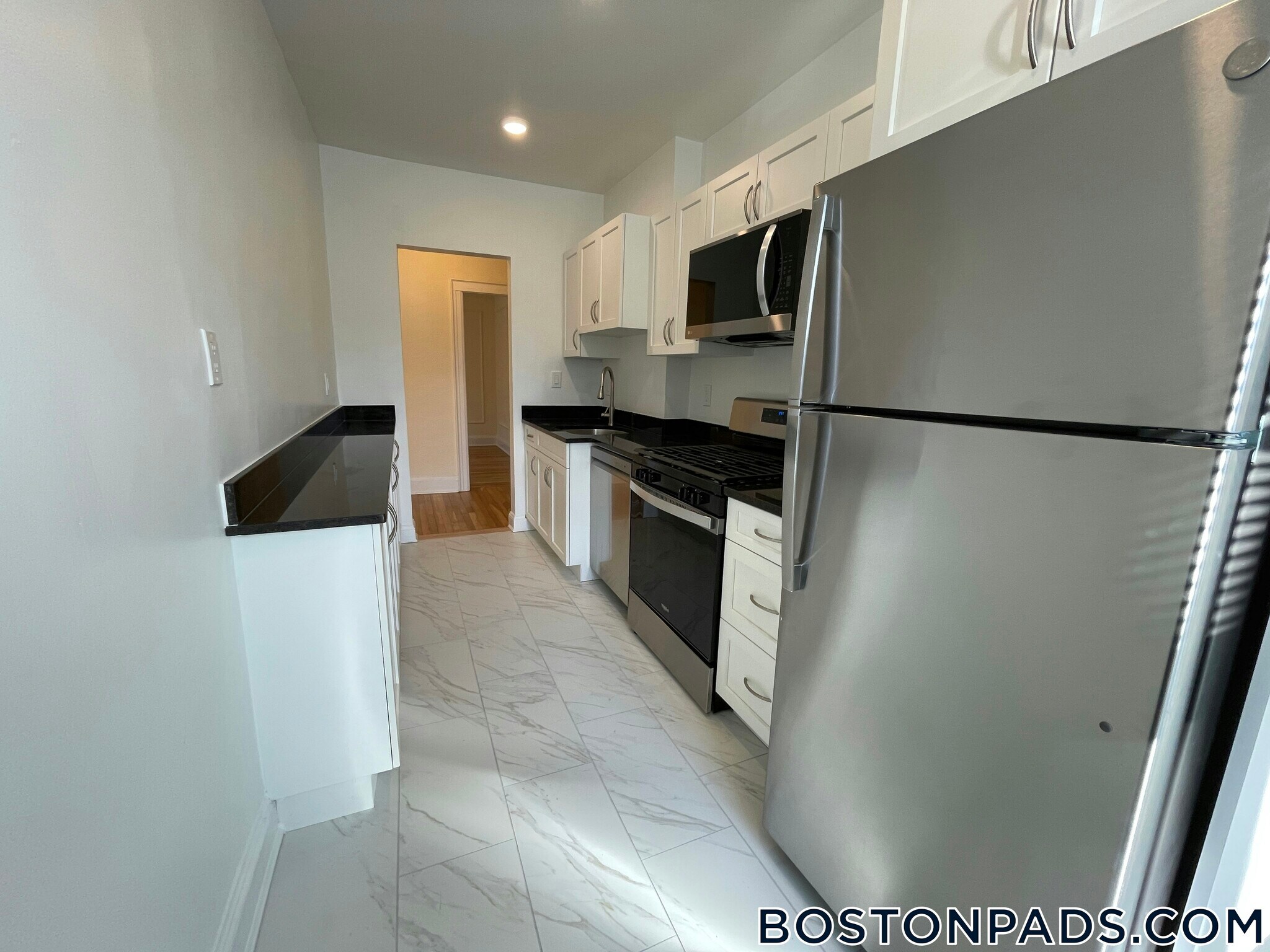 Building Photo - 100 Kilsyth Rd