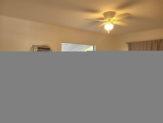 Building Photo - 710 Southern Blvd