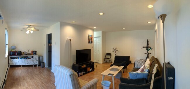 Living and Dining Rooms - 280 Bridgewater Rd