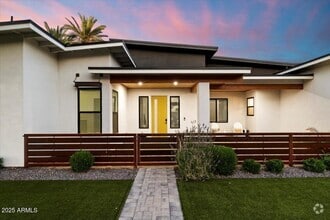 Building Photo - 2225 N 38th Way