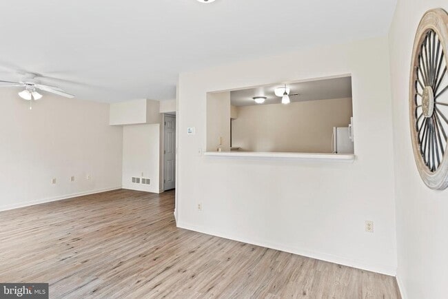 Building Photo - 149 Cardinal Ln