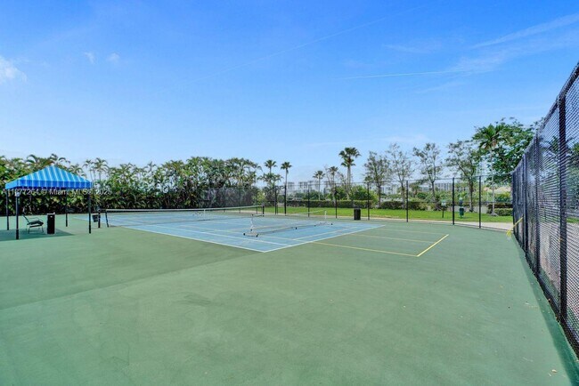 Building Photo - 600 Three Islands Boulevard