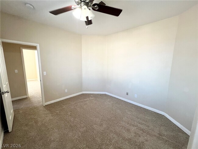 Building Photo - 1737 Buttermilk Dr