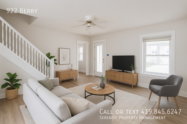 Building Photo - 922 Berry-