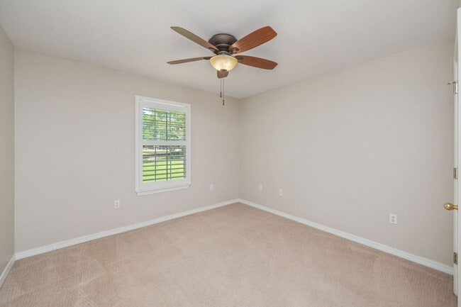Building Photo - Updated Home in Bluewater Bay!