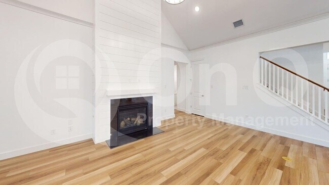 Building Photo - 8813 Creekhollow Ct