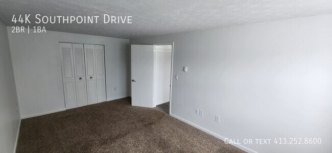 Building Photo - 44 Southpoint Dr