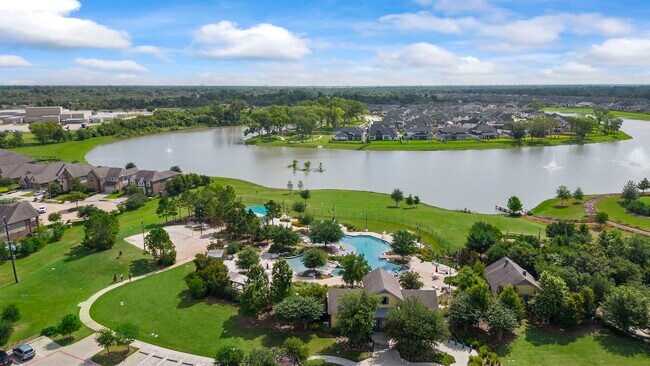 Building Photo - 9406 Water Breeze Ct