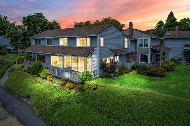Building Photo - 540 N Hayden Bay Dr