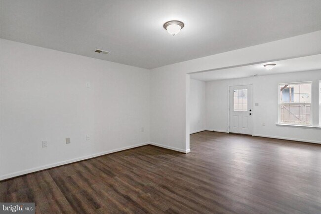 Building Photo - 66 Antigua Dr