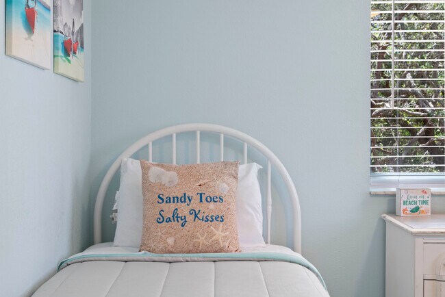 Building Photo - 1820 Rumar Ln