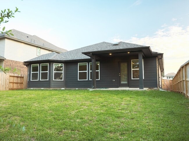 Building Photo - 2010 Bluff Oak Ct