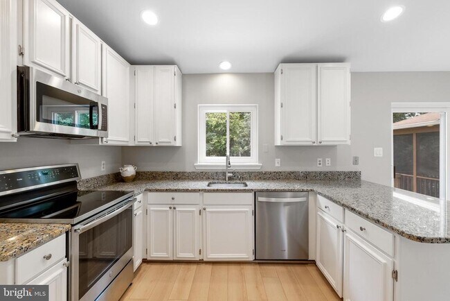 Building Photo - 12800 Turberville Ln