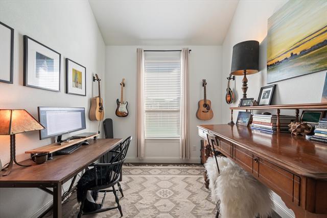 Building Photo - 1524 Everitt Trail