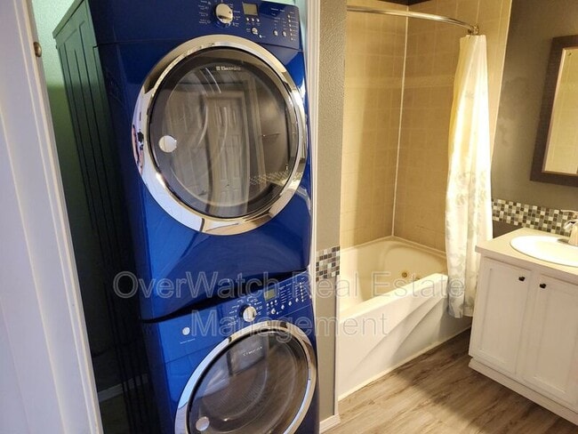 Building Photo - 11709 Galloway Loop