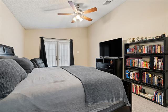 Building Photo - 1409 High Plains Dr