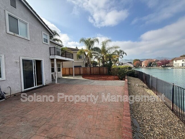 Building Photo - 5130 Tawny Lake Pl