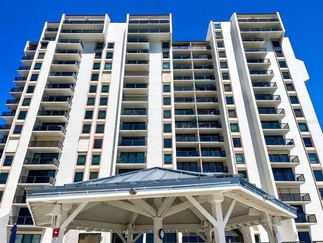 Building Photo - 450 S Gulfview Blvd