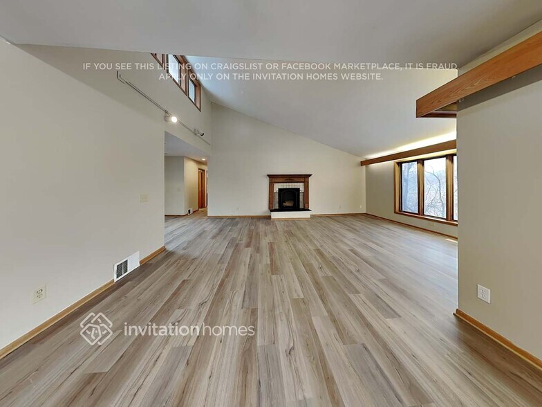 Building Photo - 1937 Oakland Rd