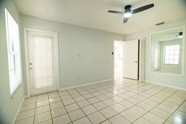 Building Photo - 5254 Treetops Dr