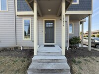 Building Photo - 13214 NE Glisan St