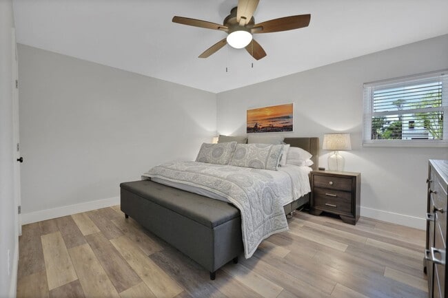 Building Photo - Rental available in Isle of Palms