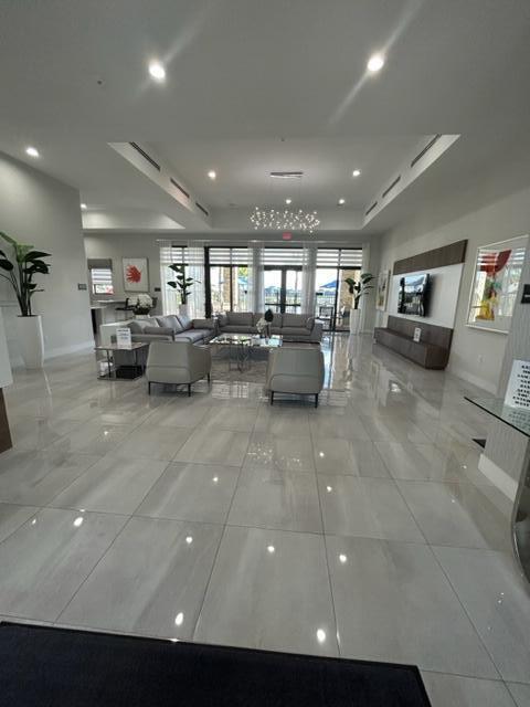 Building Photo - 20623 NE 7th Pl