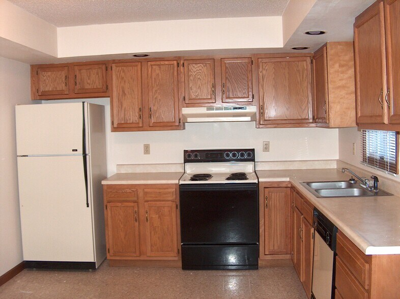 Appliances included - 823 E Franklin St