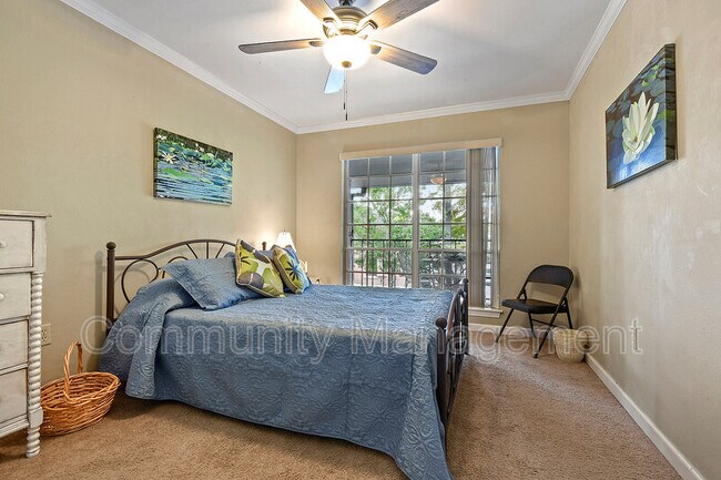 Building Photo - 7950 Jefferson Hwy