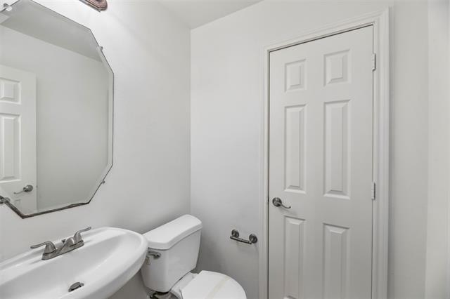 Building Photo - 1143 Polo Heights Dr