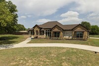 Building Photo - 1402 Isabella Ct