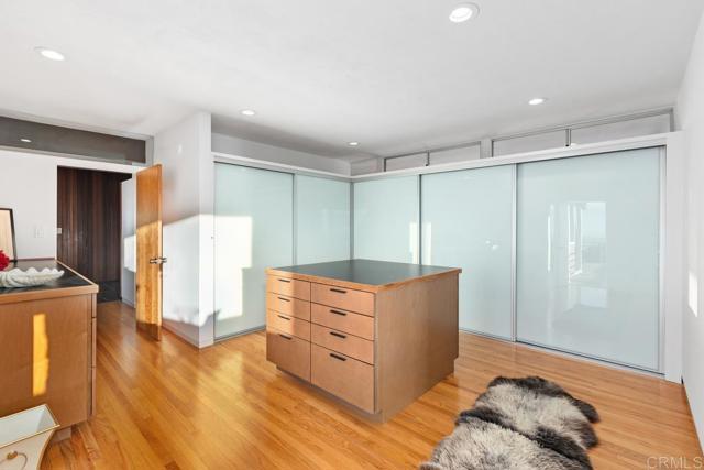 Building Photo - 2614 Costebelle Dr