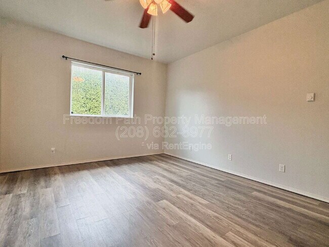 Building Photo - 2648 Iago St