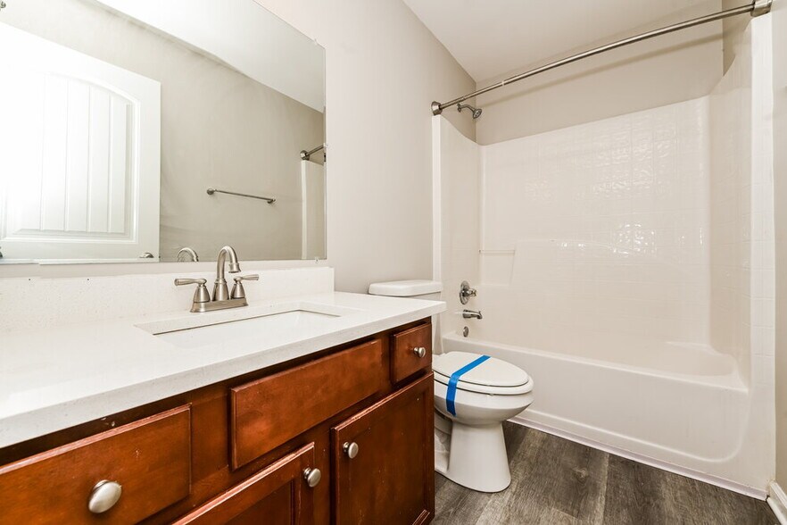 Building Photo - 4325 Comfort Trail